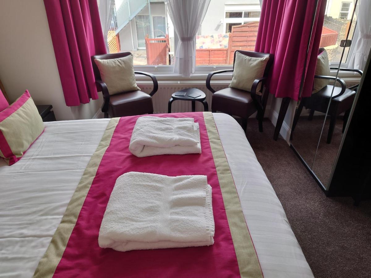 Guest house Grosvenor House 4*